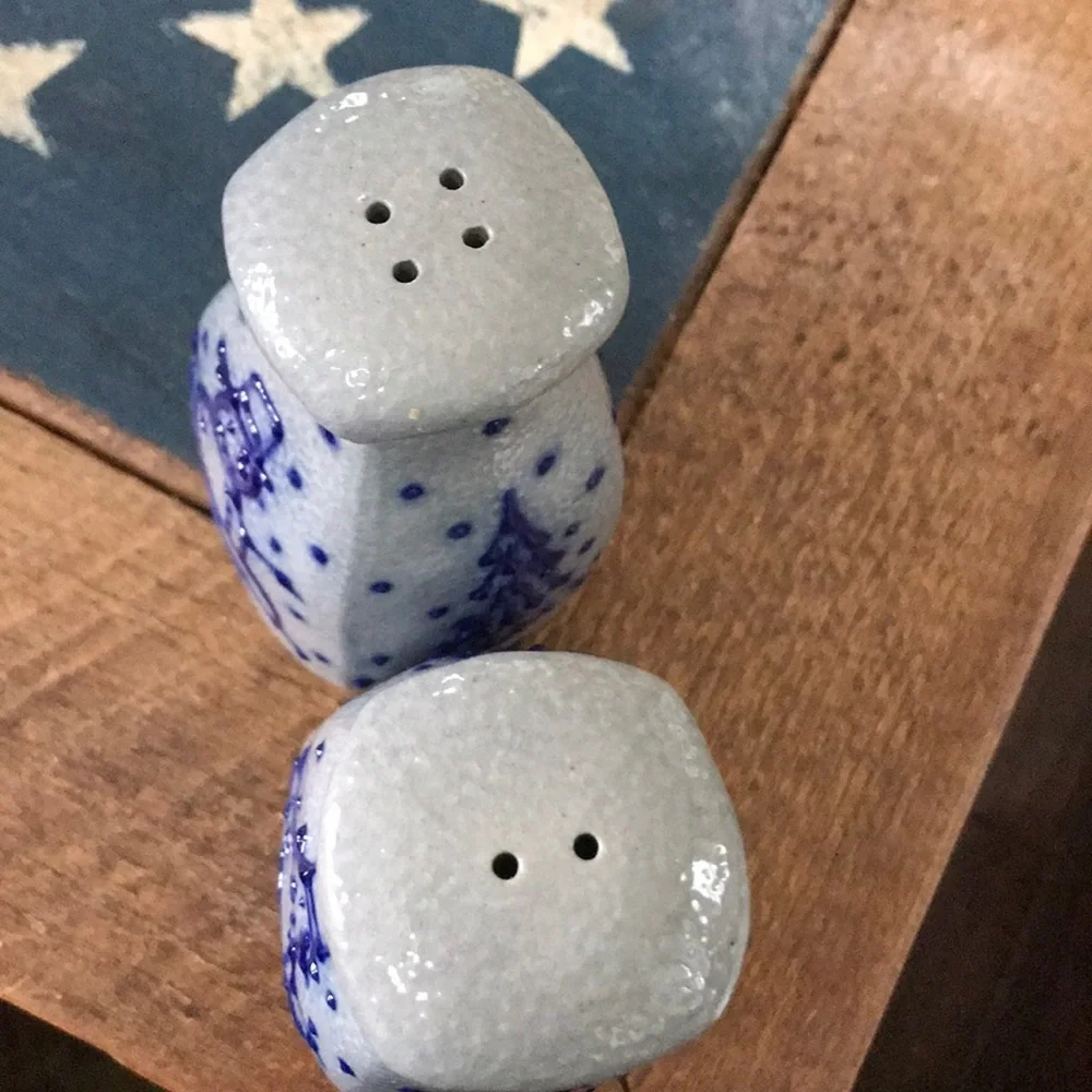 Winter pottery salt & pepper shakers